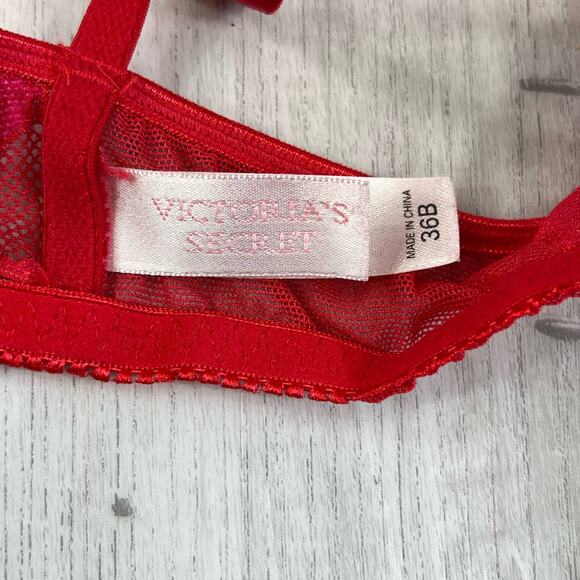 Victorias Secret Red Lace Padded Underwire Front Close Adjustable Strap Bra 36B - Picture 7 of 10